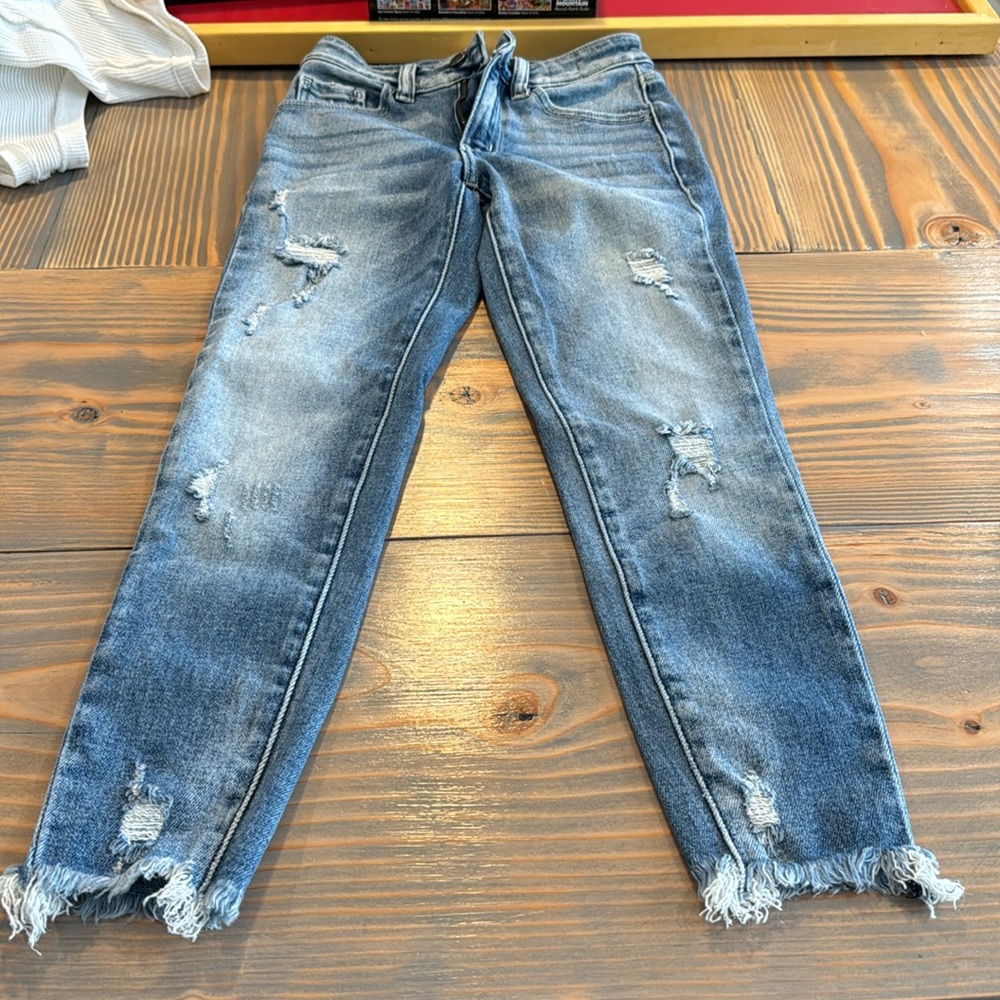 Kancan ankle skinny jeans